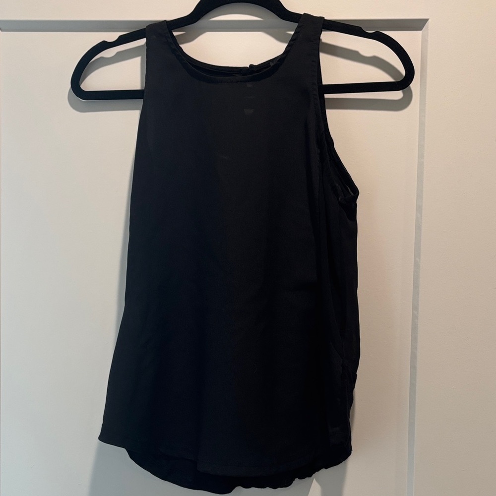 Black Women’s Sleeveless Tank Top